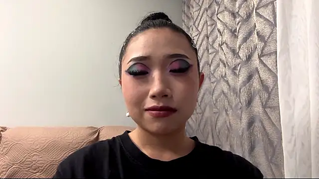 SweetMiaXO online show from 21, 3, 2026