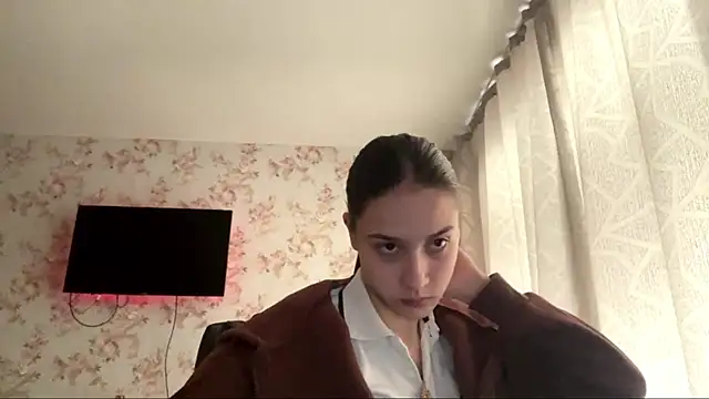 Snapshot of PagedLard chatting on 17, 4, 2026 PagedLard online show from 17, 4, 2026