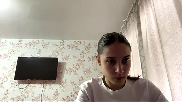 Snapshot of PagedLard chatting on 21, 4, 2026 PagedLard online show from 21, 4, 2026