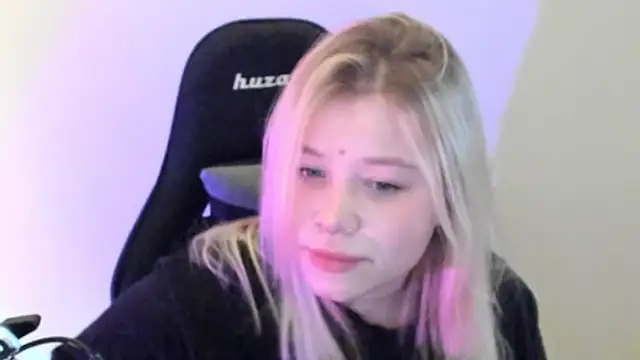 Lulu Di online show from 20, 2, 2026