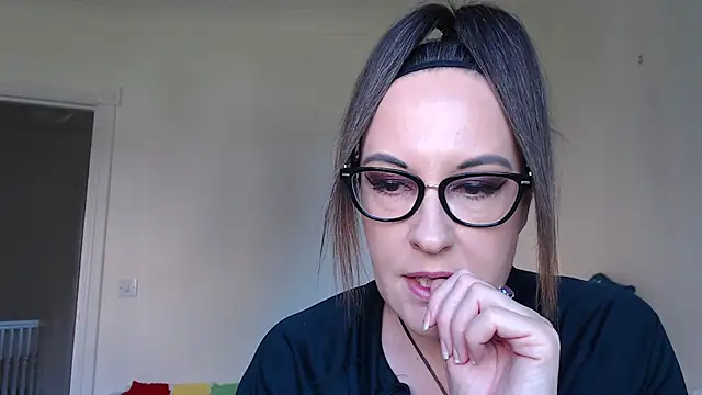 Snapshot of PsychicDominatrix chatting on 26, 3, 2026 PsychicDominatrix online show from 26, 3, 2026