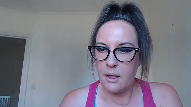 PsychicDominatrix online show from 24, 7, 2026