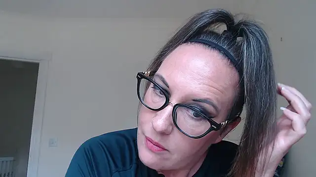 PsychicDominatrix online show from 25, 7, 2026