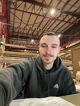 Snapshot of TheMaskShow chatting on 9, 2, 2026 TheMaskShow online show from 9, 2, 2026