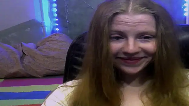 Snapshot of Space_Girls_699 chatting on 4, 2, 2026 Space Girls 699 online show from 4, 2, 2026