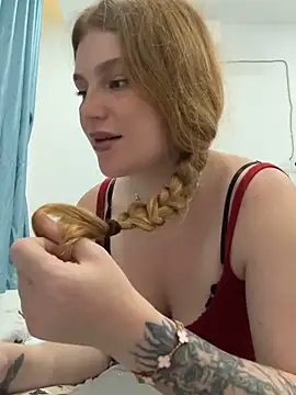 Snapshot of SunnyGrin chatting on 2, 3, 2026 SunnyGrin online show from 2, 3, 2026