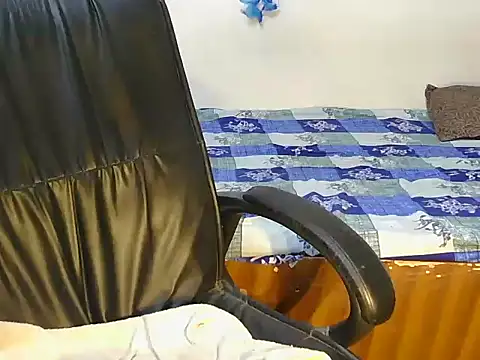 Snapshot of oo_yes_bhabhi chatting on 13, 3, 2026 oo yes bhabhi online show from 13, 3, 2026