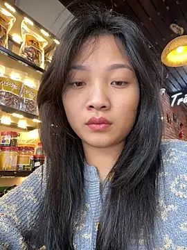 Snapshot of Lyn-be99 chatting on 18, 4, 2026 Lyn-be99 online show from 18, 4, 2026