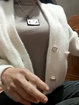 Snapshot of Kowew-nkie chatting on 12, 2, 2026 Kowew-nkie online show from 12, 2, 2026