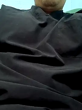 Snapshot of Ryzca chatting on 19, 4, 2026 Ryzca online show from 19, 4, 2026