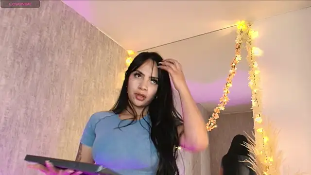 ValerySilva online show from 6, 4, 2026