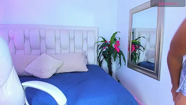 Snapshot of Anita23__ chatting on 8, 3, 2026 Anita23 online show from 8, 3, 2026