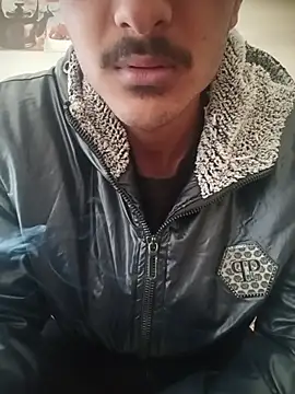 Snapshot of Medo_king1 chatting on 26, 4, 2026 Medo king1 online show from 26, 4, 2026