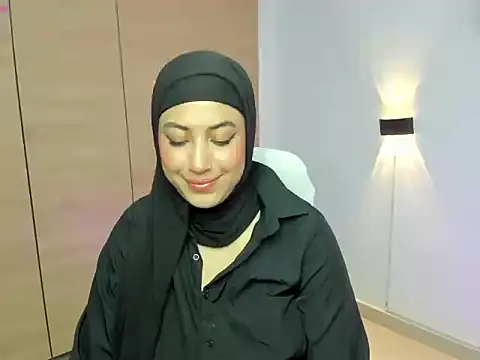 Snapshot of LAY_LA_ chatting on 28, 3, 2026 LAY LA online show from 28, 3, 2026