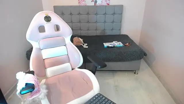 Snapshot of Dhalton_x chatting on 27, 3, 2026 Dhalton x online show from 27, 3, 2026