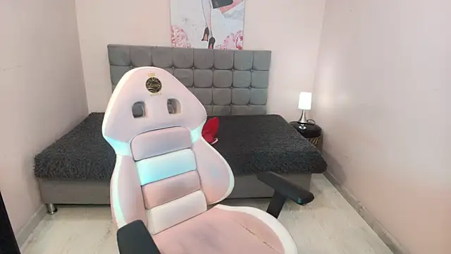 Snapshot of Dhalton_x chatting on 11, 4, 2026 Dhalton x online show from 11, 4, 2026