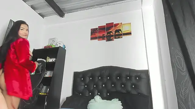 Snapshot of antonella__max chatting on 21, 4, 2026 antonella max online show from 21, 4, 2026