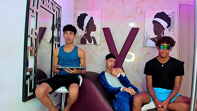 PRETTY COCK1 online show from 6, 2, 2026