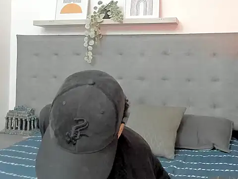 Snapshot of wes_gibbings chatting on 2, 2, 2026 wes gibbings online show from 2, 2, 2026