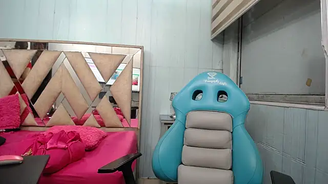 allison max tattoo online show from 22, 2, 2026