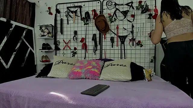 playful-girls online show from 17, 2, 2026