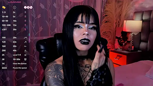 Snapshot of SweetDevil_7 chatting on 21, 6, 2026 SweetDevil 7 online show from 21, 6, 2026