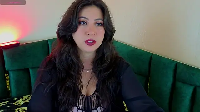 Luvienne online show from 16, 4, 2026