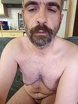 Snapshot of bidelyon chatting on 19, 4, 2026 bidelyon online show from 19, 4, 2026