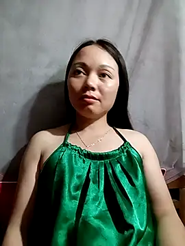Snapshot of Rose-222 chatting on 21, 4, 2026 Rose-222 online show from 21, 4, 2026