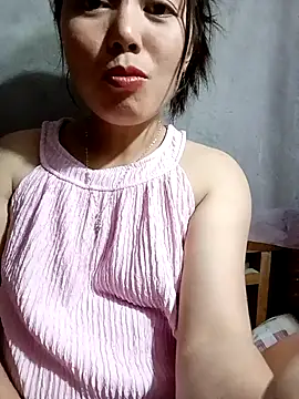 Snapshot of Rose-222 chatting on 30, 4, 2026 Rose-222 online show from 30, 4, 2026