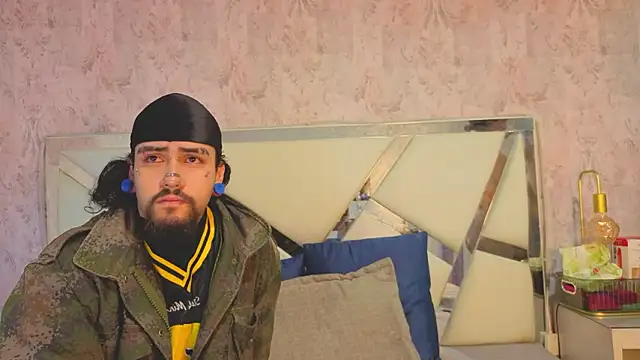 Snapshot of Benny_and_Mark chatting on 20, 3, 2026 Benny and Mark online show from 20, 3, 2026