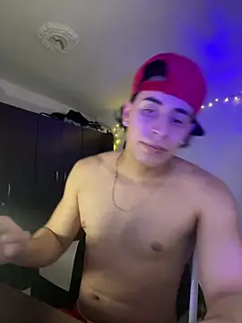 Snapshot of Maximuz1920 chatting on 18, 4, 2026 Maximuz1920 online show from 18, 4, 2026