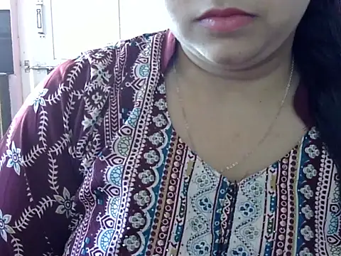 Snapshot of Cute_Aliyaa chatting on 22, 4, 2026 Cute Aliyaa online show from 22, 4, 2026