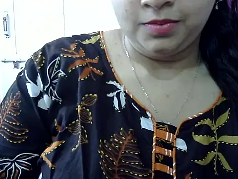 Snapshot of Cute_Aliyaa chatting on 24, 4, 2026 Cute Aliyaa online show from 24, 4, 2026
