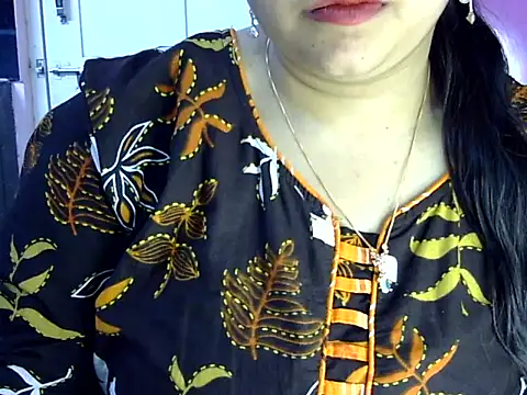 Snapshot of Cute_Aliyaa chatting on 7, 6, 2026 Cute Aliyaa online show from 7, 6, 2026