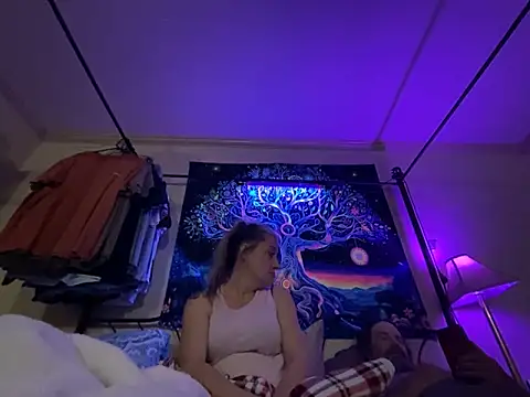 Snapshot of Sunflower0025 chatting on 4, 4, 2026 Sunflower0025 online show from 4, 4, 2026