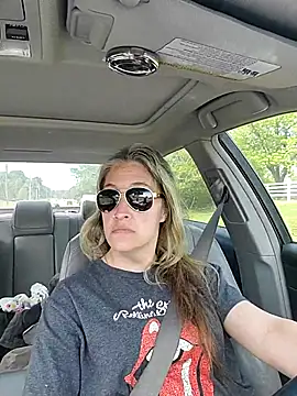 Snapshot of Sunflower0025 chatting on 8, 4, 2026 Sunflower0025 online show from 8, 4, 2026