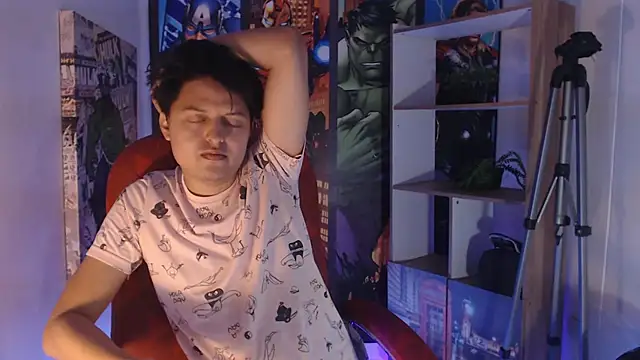 Snapshot of Kevin_Charless chatting on 8, 5, 2026 Kevin Charless online show from 8, 5, 2026
