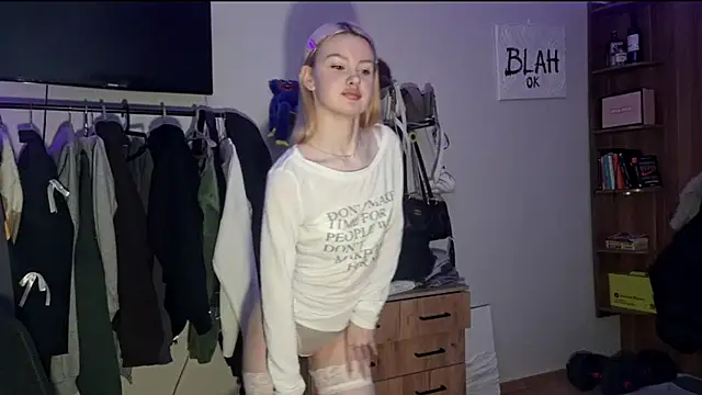 Snapshot of ChongTreece chatting on 6, 3, 2026 ChongTreece online show from 6, 3, 2026