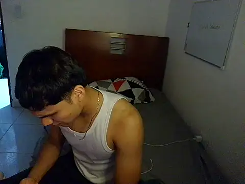 Snapshot of CreamKingg chatting on 21, 3, 2026 CreamKingg online show from 21, 3, 2026