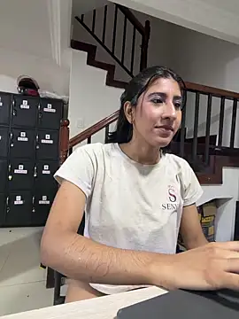 Violet rousse7 online show from 9, 4, 2026