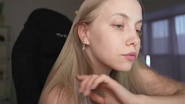 Snapshot of Appr0ved_ chatting on 13, 3, 2026 Appr0ved online show from 13, 3, 2026