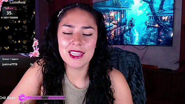 Snapshot of Iris_colette chatting on 10, 5, 2026 Iris colette online show from 10, 5, 2026