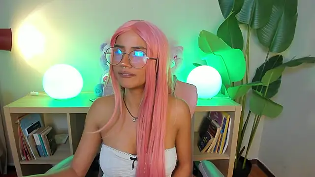 Snapshot of Lia_flor chatting on 2, 3, 2026 Lia flor online show from 2, 3, 2026