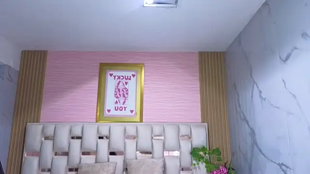 Snapshot of sarita_09_s chatting on 19, 6, 2026 sarita 09 s online show from 19, 6, 2026
