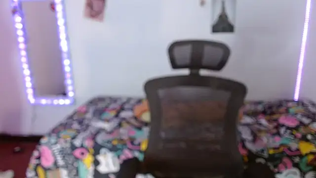 Snapshot of Lolitaa__VIP chatting on 19, 2, 2026 Lolitaa VIP online show from 19, 2, 2026