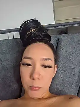 Snapshot of alaia_princess chatting on 27, 3, 2026 alaia princess online show from 27, 3, 2026