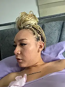 Snapshot of alaia_princess chatting on 30, 3, 2026 alaia princess online show from 30, 3, 2026