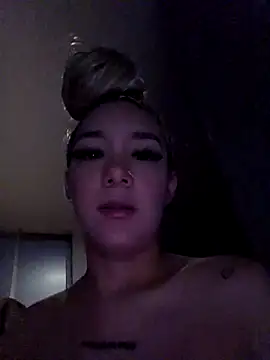 Snapshot of alaia_princess chatting on 4, 4, 2026 alaia princess online show from 4, 4, 2026