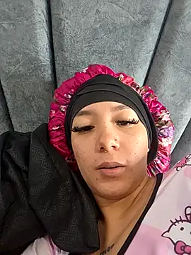 Snapshot of alaia_princess chatting on 24, 4, 2026 alaia princess online show from 24, 4, 2026